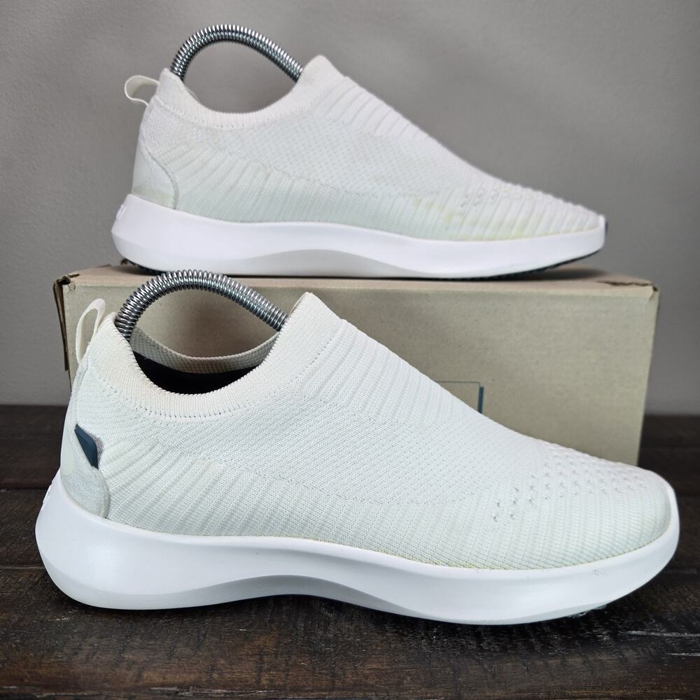 Vessi Everyday Move Slip On Womens Size 8 Waterproof Shoes Sneakers Polar White